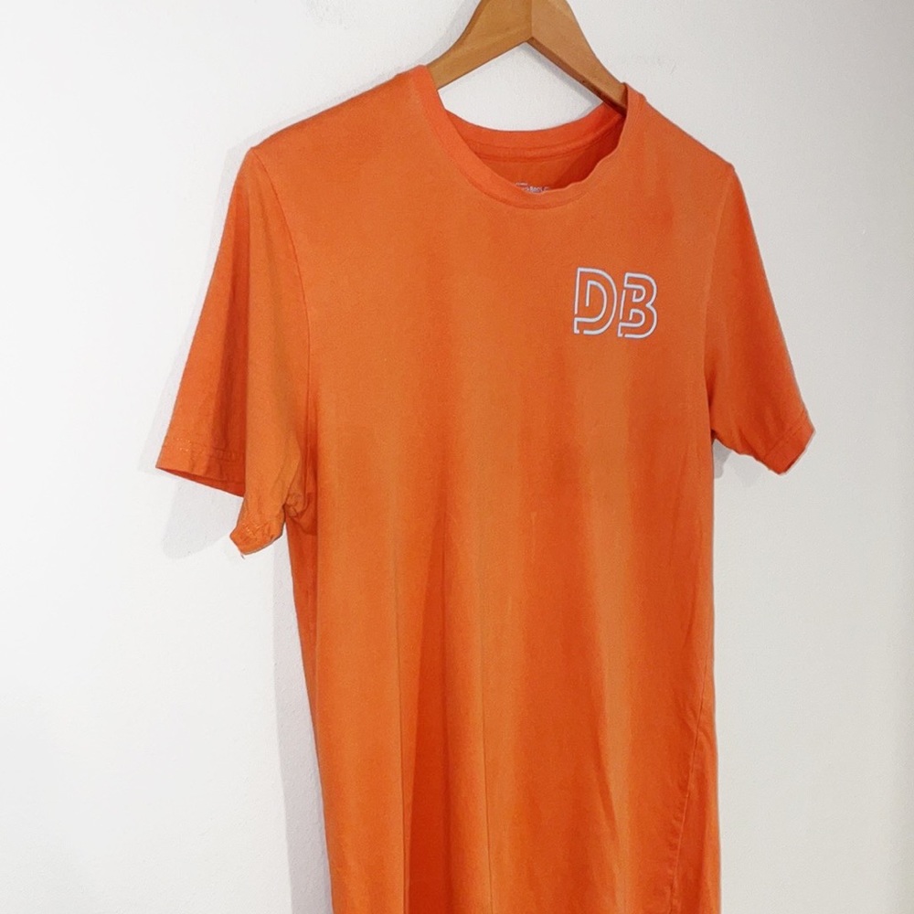 DUTCH BROS Graphic Orange T-shirt Shortsleeved Size Medium - Picture 3 of 5
